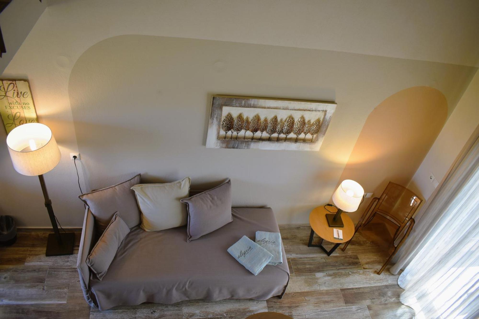 Alegria Suites نيكيتي المظهر الخارجي الصورة