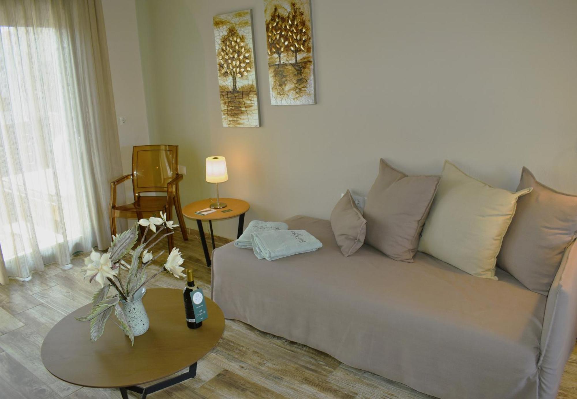 Alegria Suites نيكيتي المظهر الخارجي الصورة