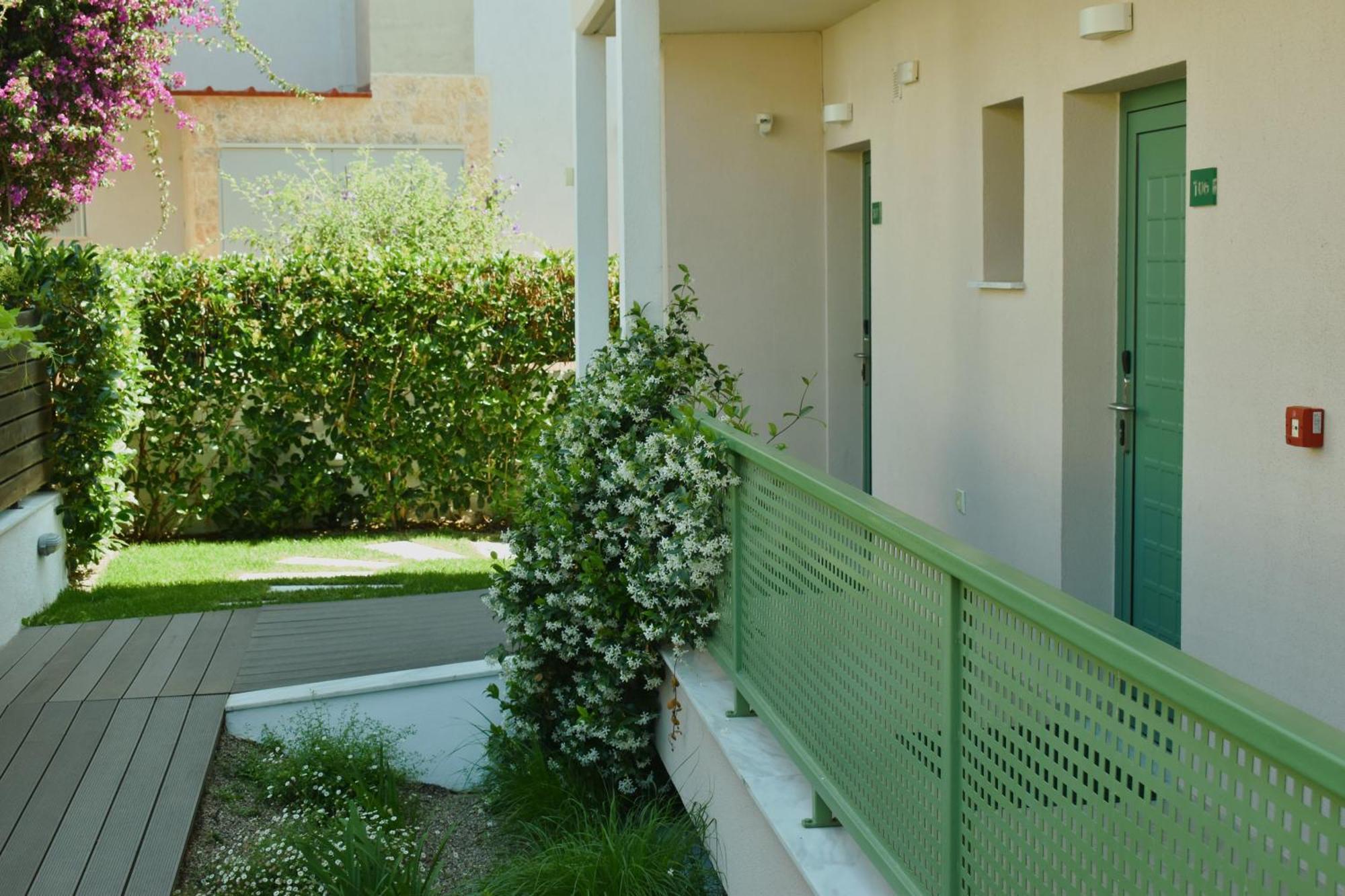 Alegria Suites نيكيتي المظهر الخارجي الصورة